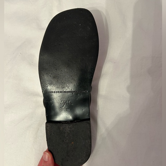 Black Leather Zara Sandals - Picture 5 of 9